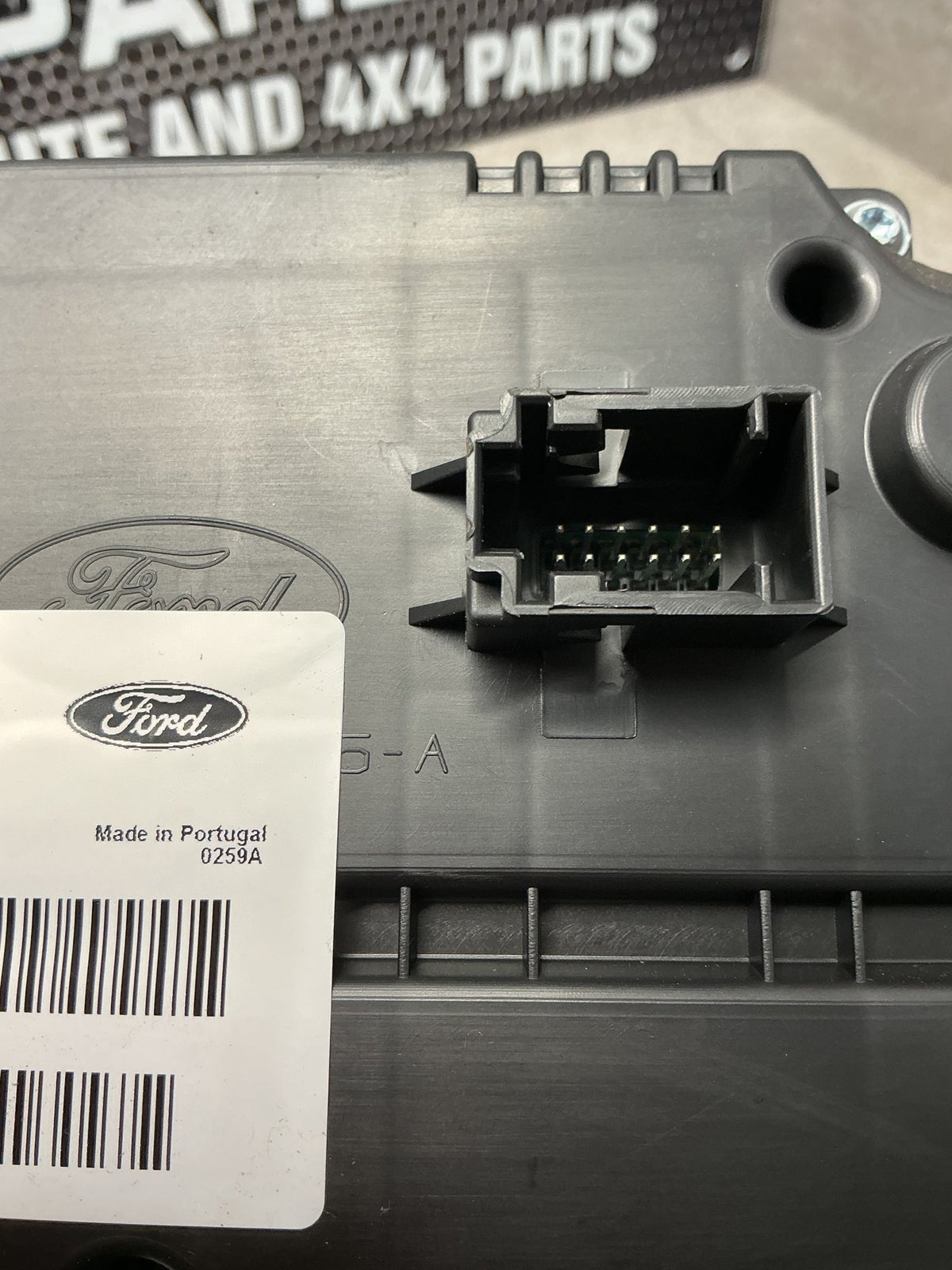 2018 Ford Escape ZG- Instrument Cluster- (TAG11887) PN: JV4T-10849-JB