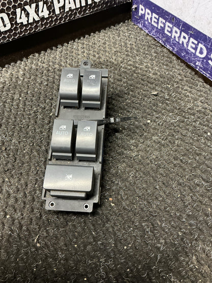 2011 Holden Captiva 5 9W070- Master Power Window Switch- (TAG9918)