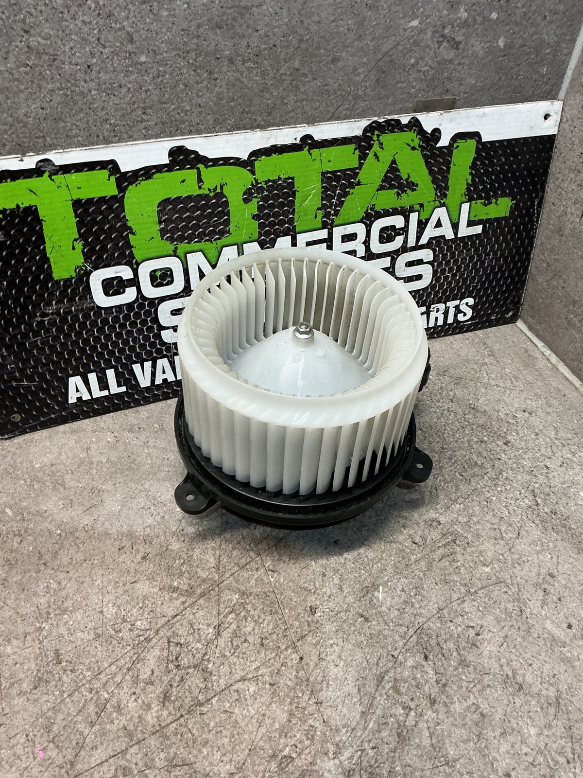 2021 Mitsubishi Outlander GF8- Heater Fan Motor- (TAG16846)