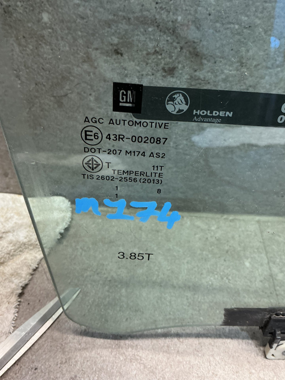2016 Holden Colorado RG - Right Front Door Glass - (TAG18972)