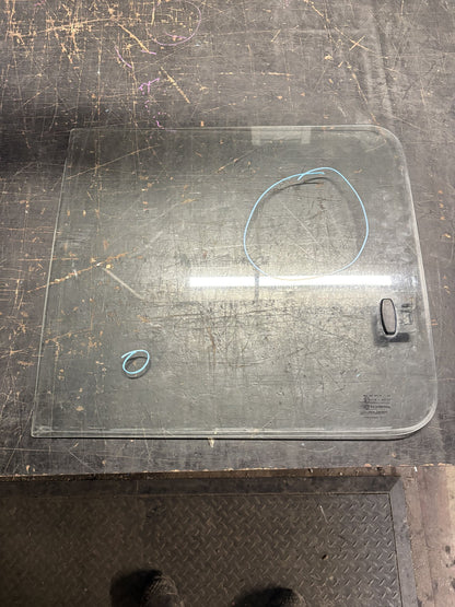 1998-2004 Toyota Hiace - Rear Cargo Glass - (TAG18852)