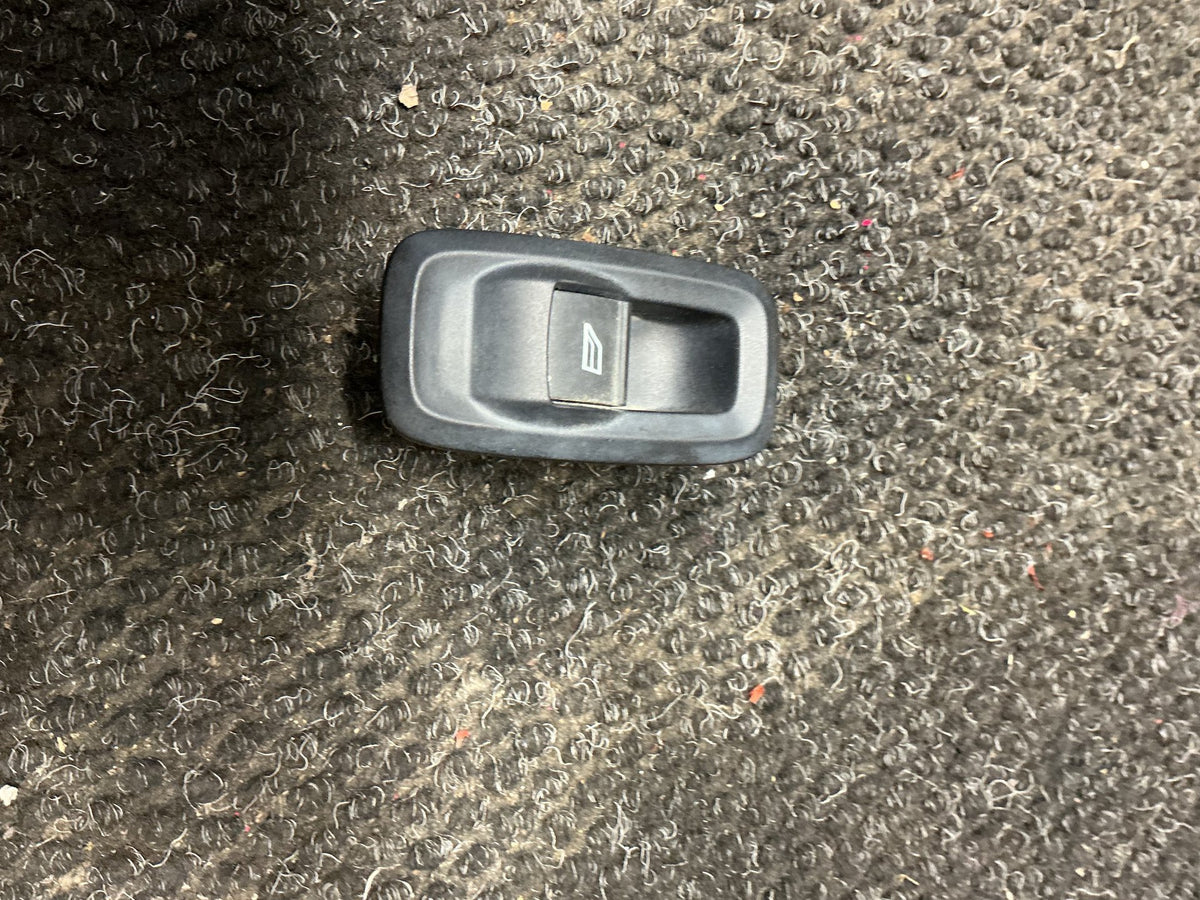 2013-2017 Ford EcoSport BK- Left Front Window Switch- (TAG10402)