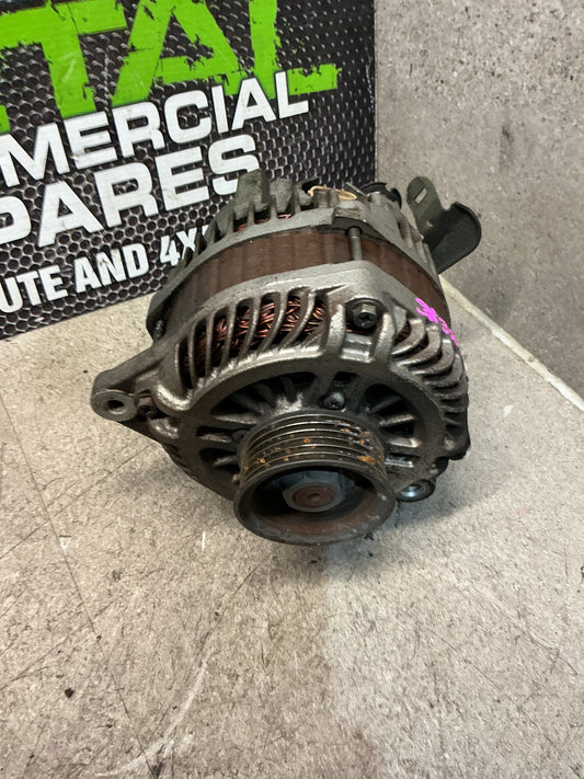 2005 Nissan Elgrand ME51- Alternator- (TAG16778)