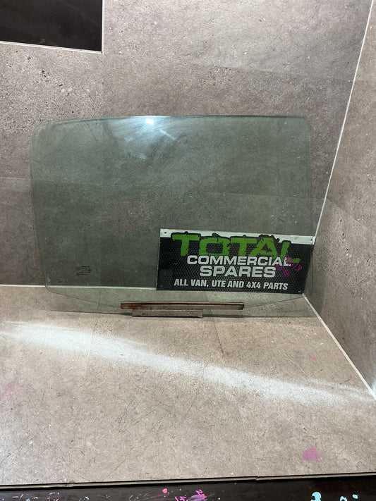 2005 Toyota Hilux VII N20- Right Rear Door Glass- (TAG13699) PN: M173S