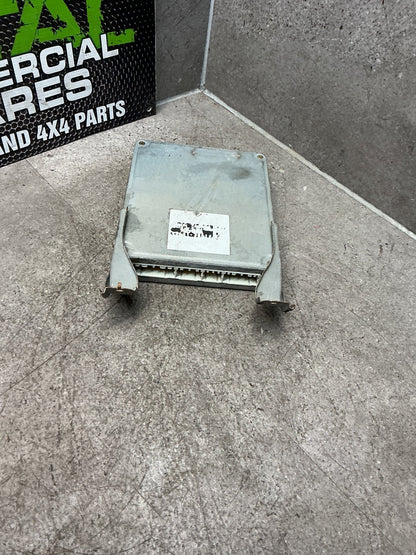 1995-2002 Toyota Surf N180- ECU- (TAG15393)