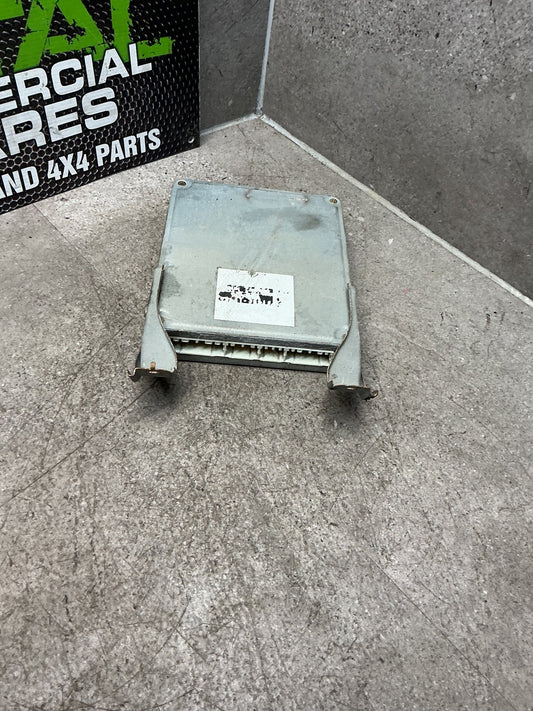 1995-2002 Toyota Surf N180- ECU- (TAG15393)