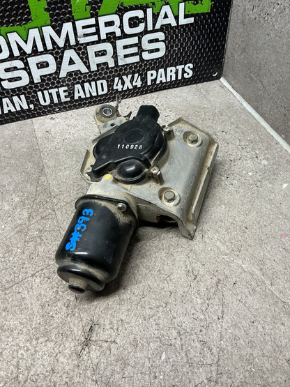 2011 Nissan Navara D40- Front Wiper Motor- (TAG14719)