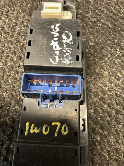 2008 Holden Captiva 7 1W070- Master Power Window Switch- (TAG9921)