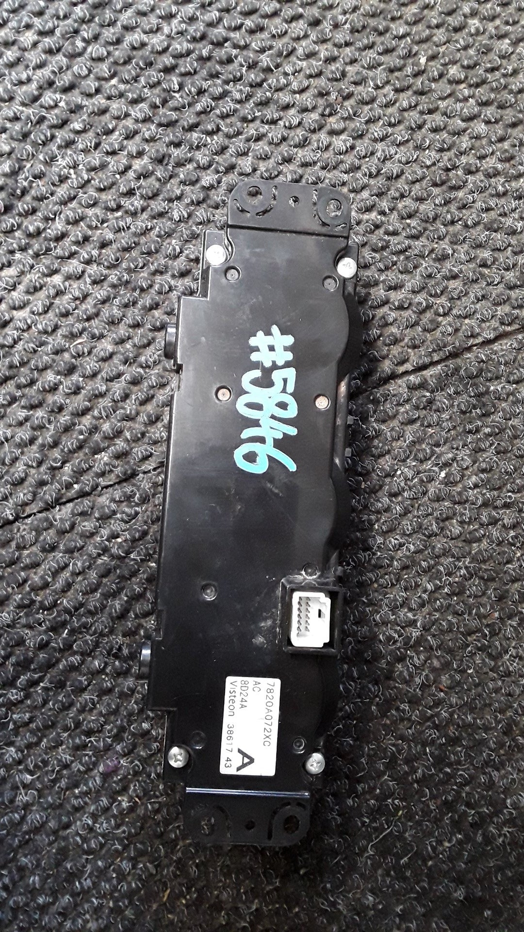 2008 Mitsubishi Outlander II CW*W CW5W- Heater Controls- (TAG5846) PN: AC-8D24A-7820A072XC
