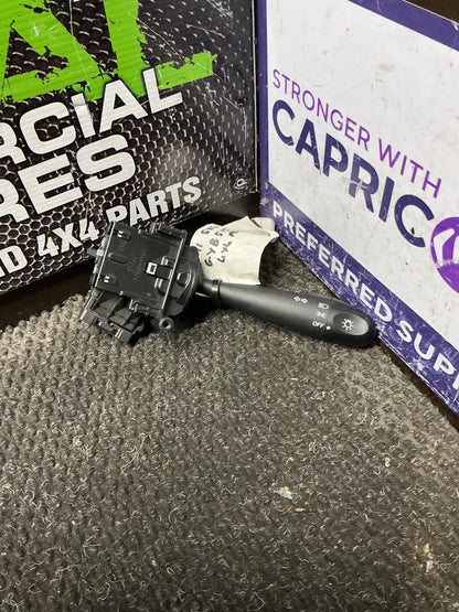 2011 Suzuki SX4 2W052- Indicator Stalk- (TAG10932) PN: 17B943