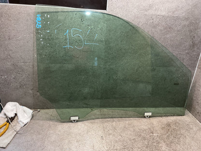 2004-2010 Nissan Elgrand E51 ME51 - Right Front Door Glass - (TAG19148)