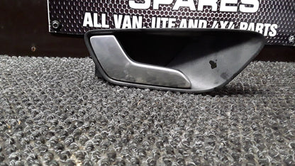 2021 Ford Puma ST-LINE 1.0P/7AT- Left Rear Door Interior Handle- (TAG6559) PN: HB2ZA