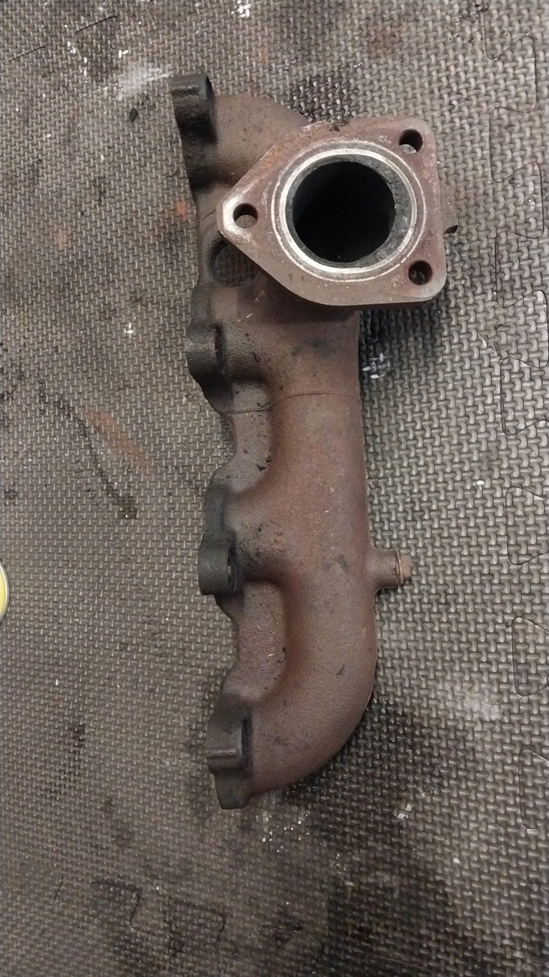 2005 Toyota Hilux VII N20- Exhaust Manifold- (TAG1538)