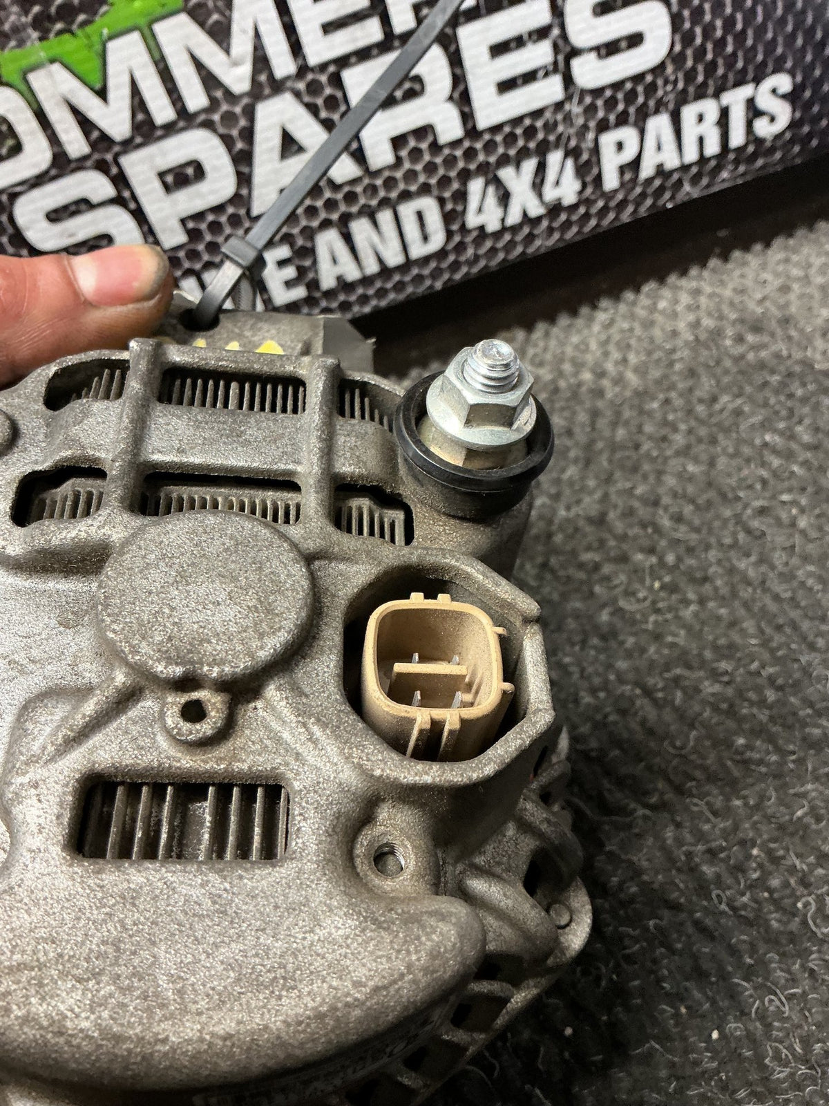 2008 Suzuki Vitara 7W075- Alternator- (TAG10773)