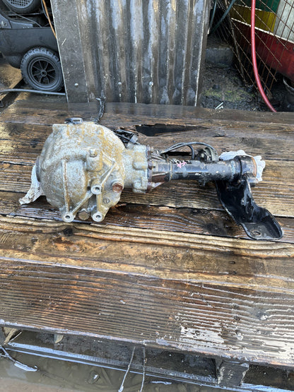 2005 Mazda B-Series UN- Front Differential Assembly- (TAG16082)