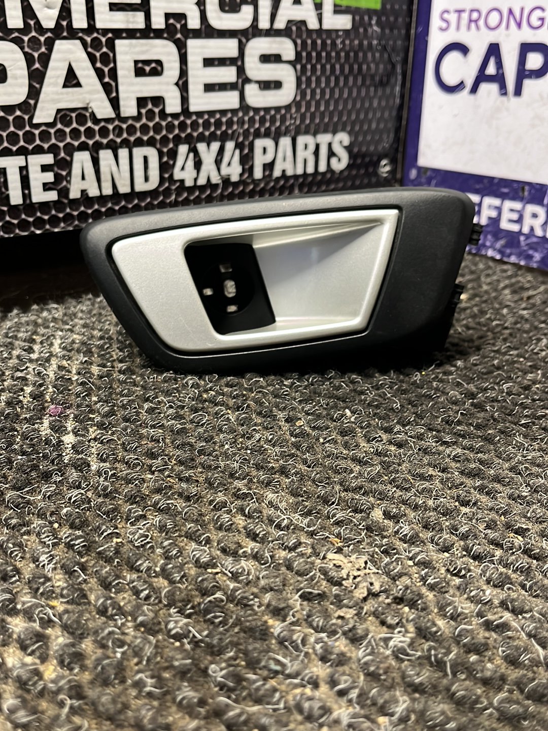 2014 Ford EcoSport- Right Rear Door Interior Handle- (TAG8972)