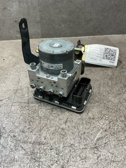 2012-2020 Mitsubishi Outlander GF*W GF GF8 - ABS Pump - (TAG18688)