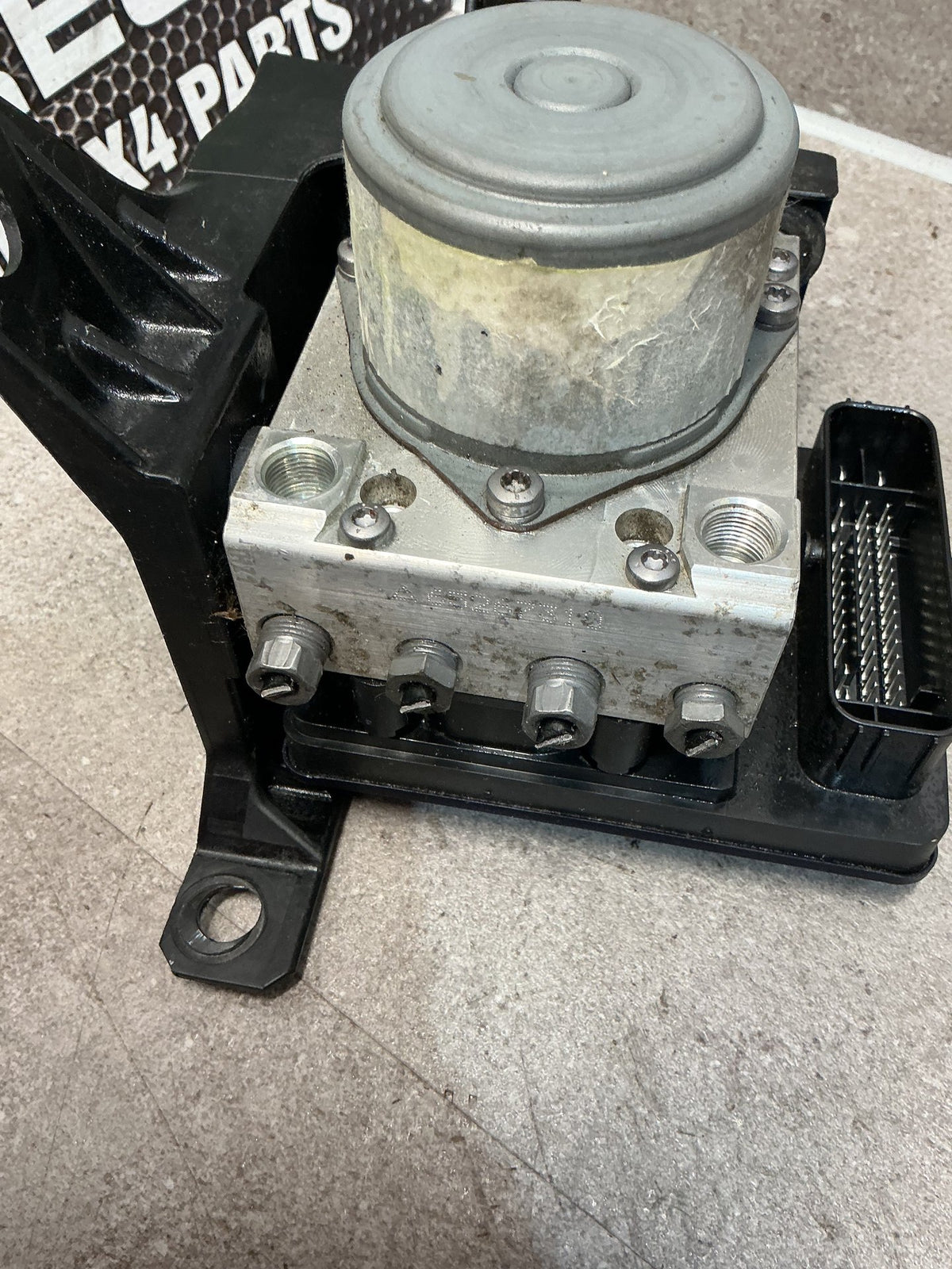 2015-2020 Jeep Renegade B1- ABS Pump/Modulator- (TAG12292)