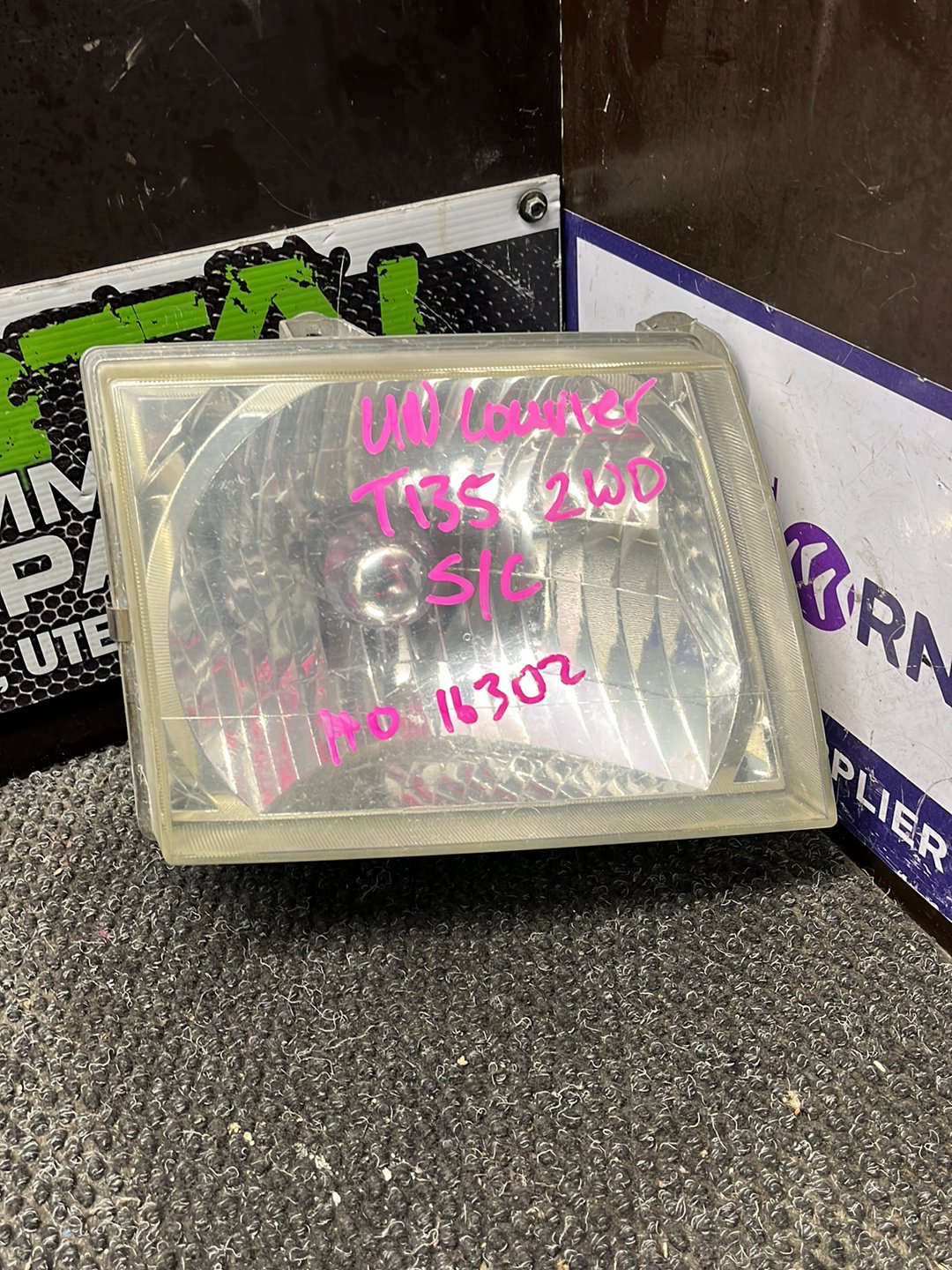 2004-2006 Ford Courier PH- Right Headlight- (TAG9346)