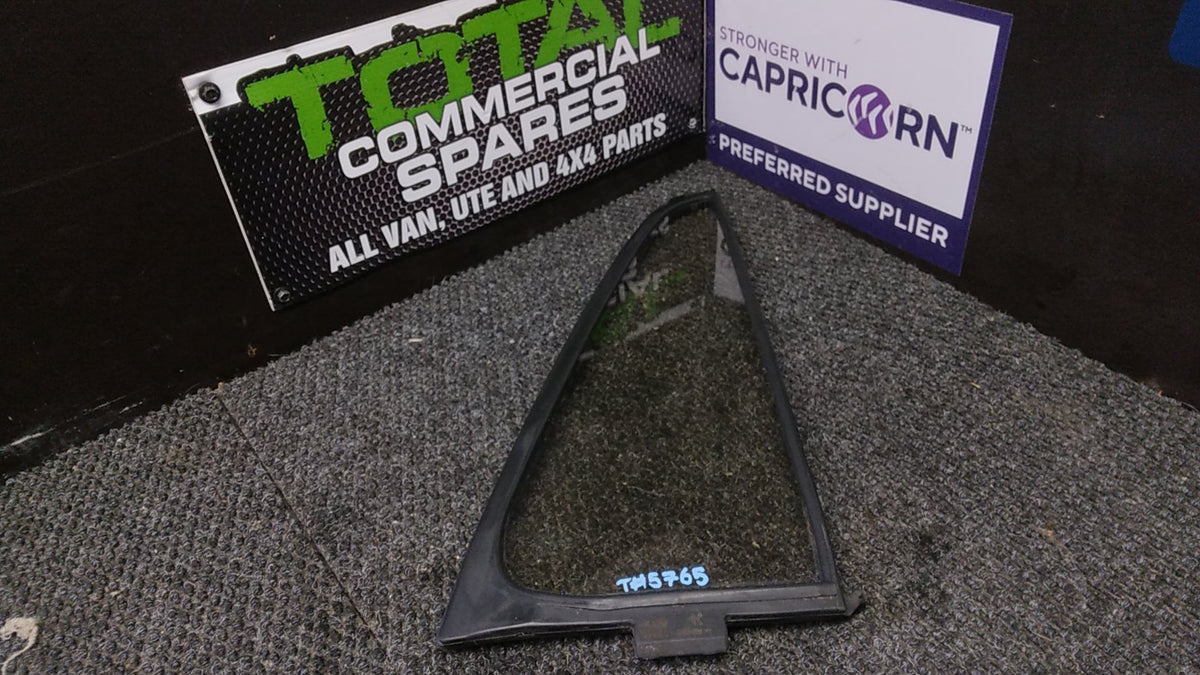 1993 Toyota Hilux KZN130- Right Rear Quarter Door Glass- (TAG5765) PN: M284