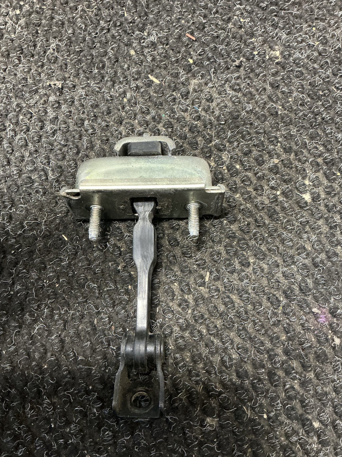 2003-2006 Holden Rodeo RA TFR77- Left Front Door Check Strap- (TAG11201)