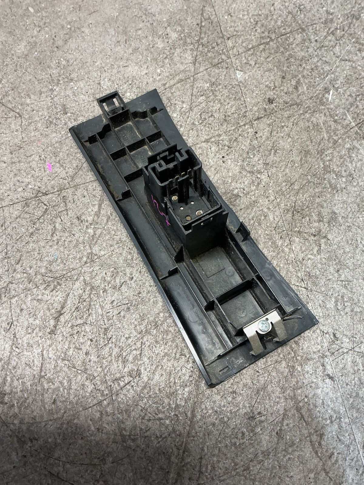 2012-2020 Isuzu D-Max TFS- Left Front Window Switch- (TAG16695)