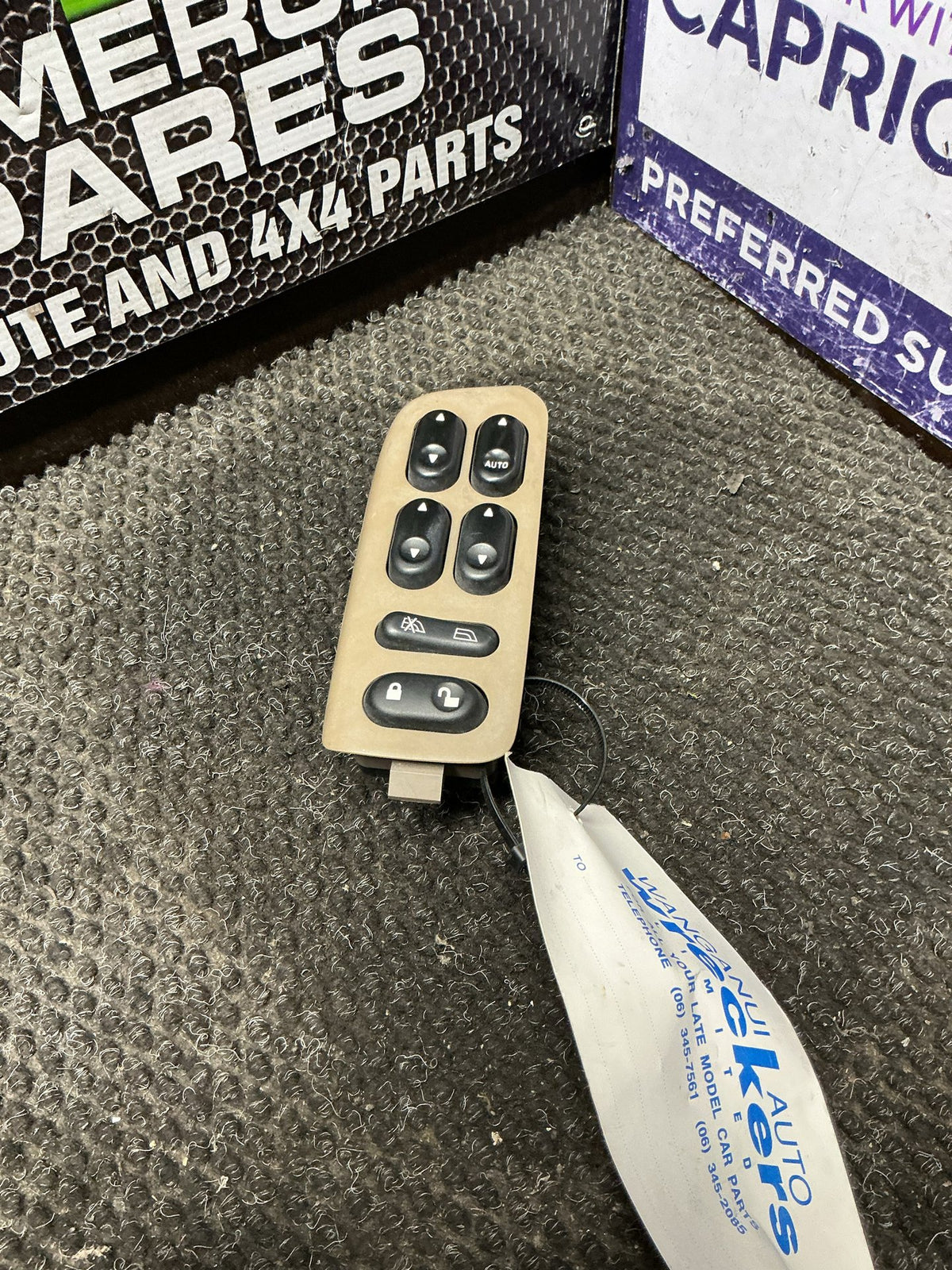 2002 Ford Escape 1W054- Master Power Window Switch- (TAG9935)