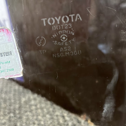 1995-1998 Toyota Hilux III N180- Left Front Door Window- (TAG8073)