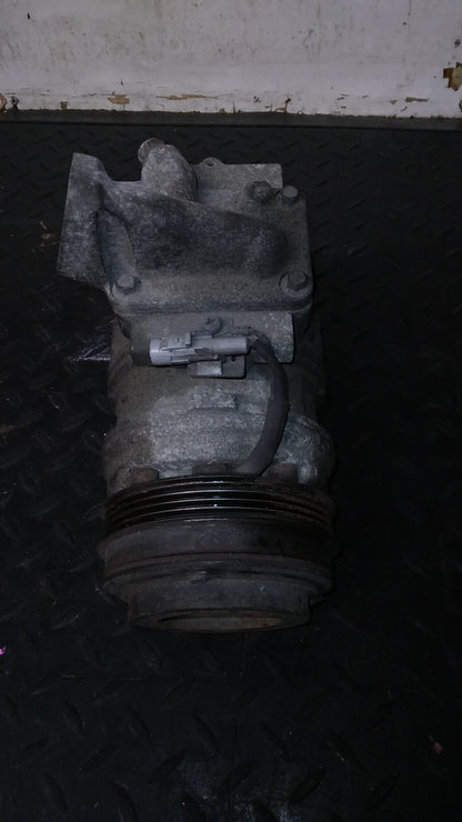 2002 Toyota Hiace IV H100- A/C Compressor- (TAG3816) PN: 447200-3508