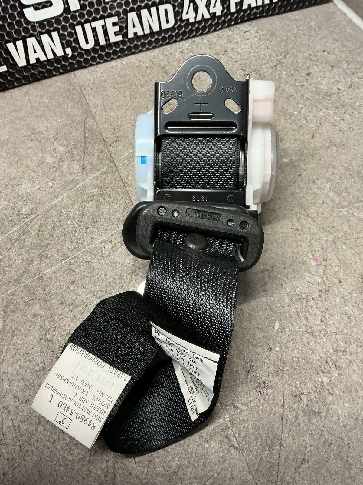 2011 Suzuki SX4 2W052- Left Rear Seat Belt- (TAG13590)