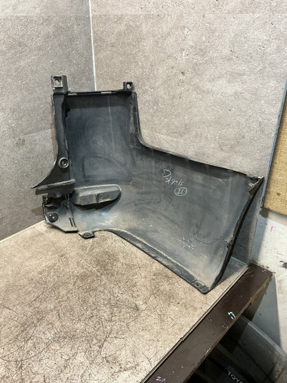 2007 Mitsubishi Delica CV5W - Left Rear Bumper End - (TAG17802)