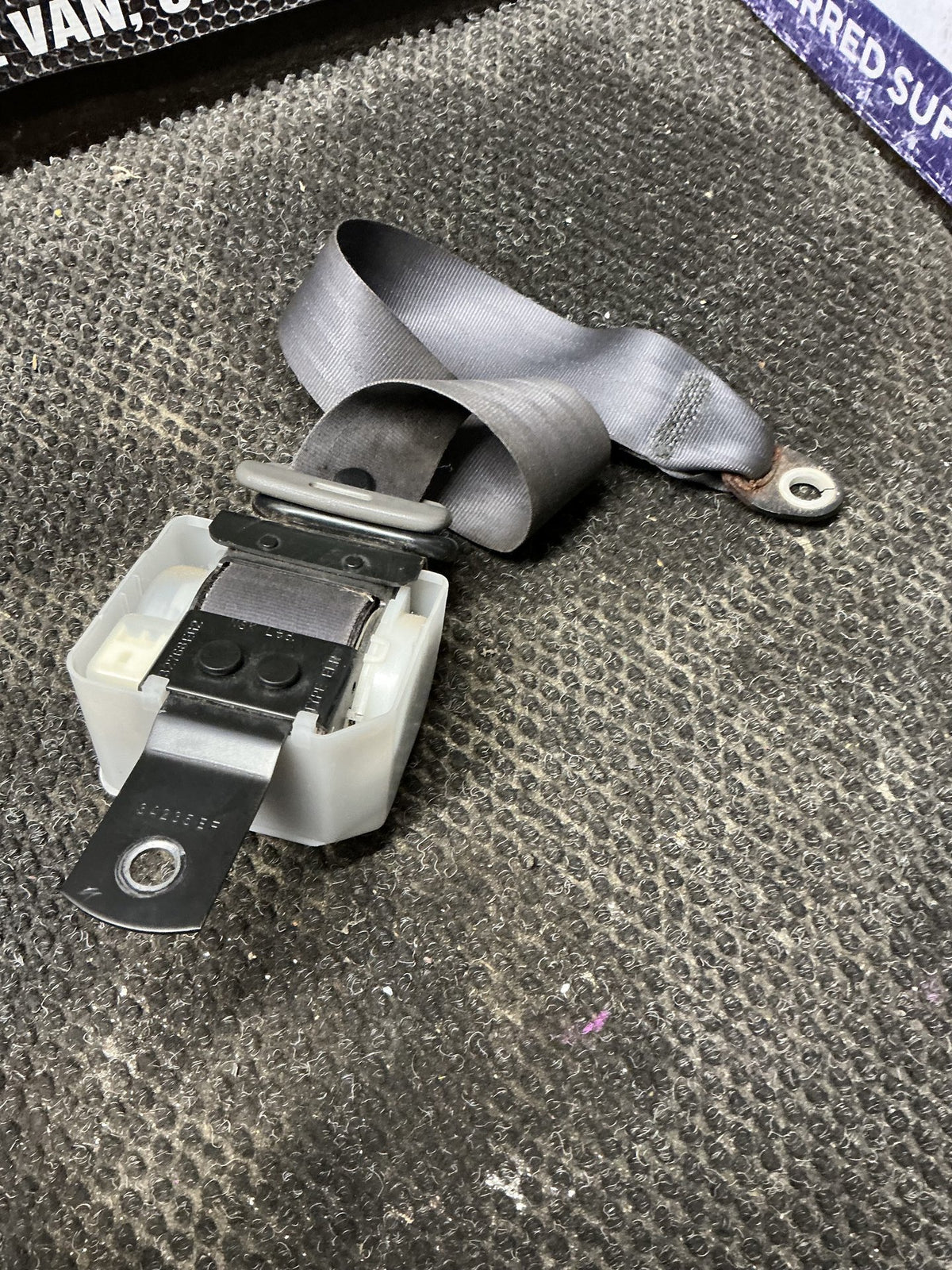 1998-2003 Holden Rodeo TF- Left Rear Seat Belt- (TAG11525)