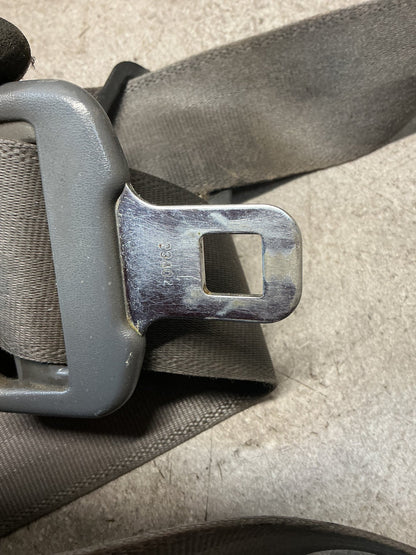 1994 Toyota Hilux Surf KZN130- Right Front Seat Belt- (TAG13466) PN: TK-A95-F951