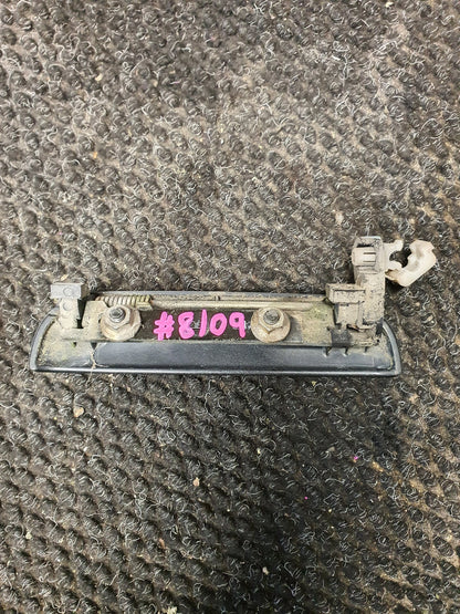 2004-2006 Ford Courier PH- Right Front Exterior Door Handle- (TAG8109)