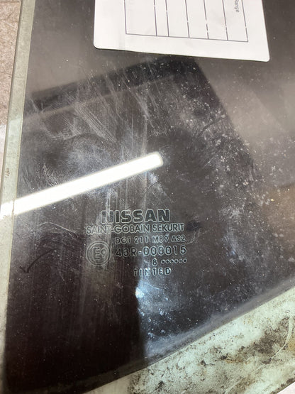 2006 Nissan Navara D40 - Left Rear Quarter Door Glass - (TAG18891)
