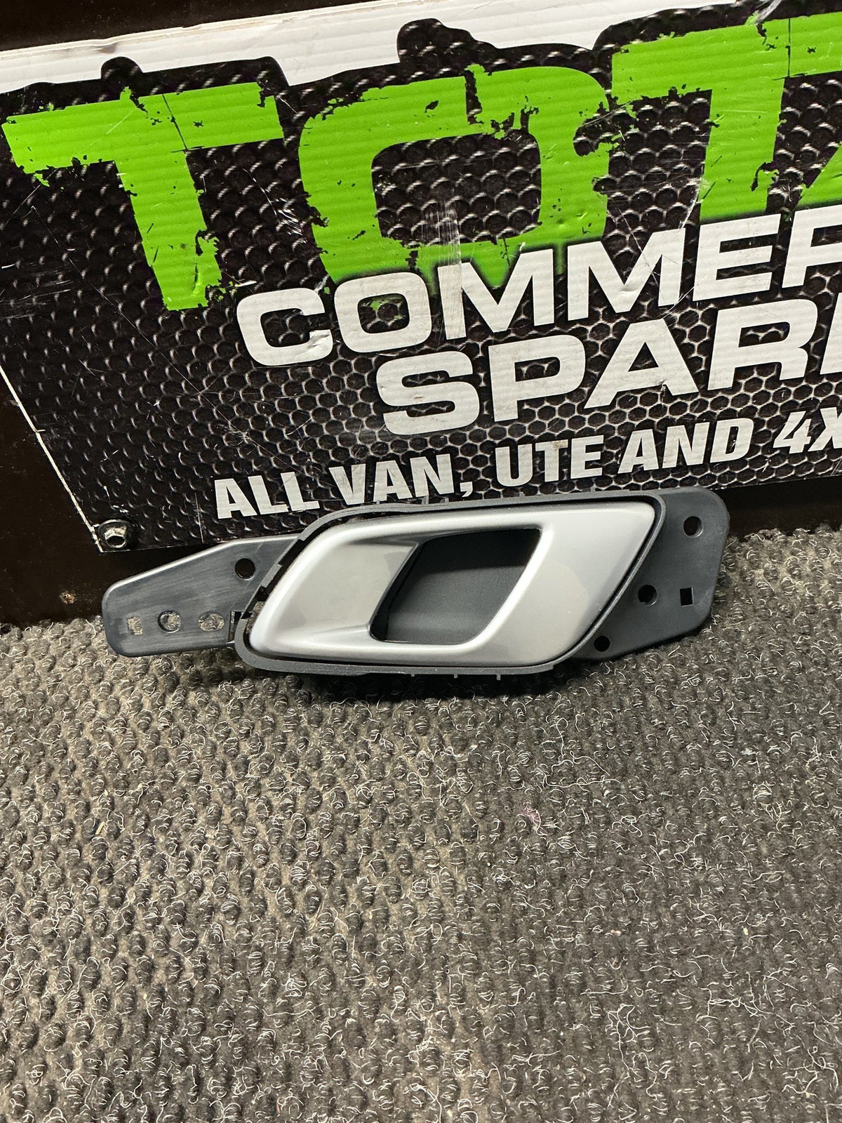 2014 Ford Ranger- Left Front Door Interior Handle- (TAG11000)