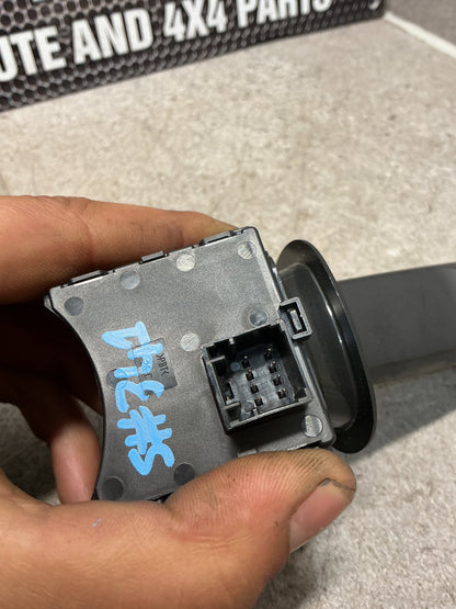 2014 Holden Colorado- Wiper Switch- (TAG14041)