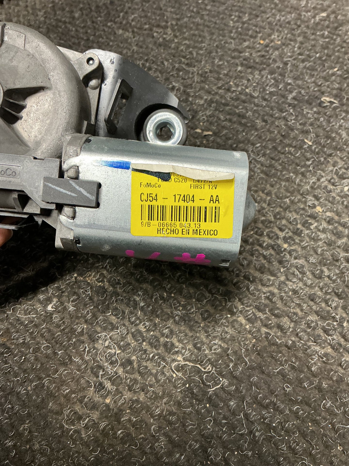 2013-2014 Ford Kuga II TF- Rear Wiper Motor- (TAG10696)