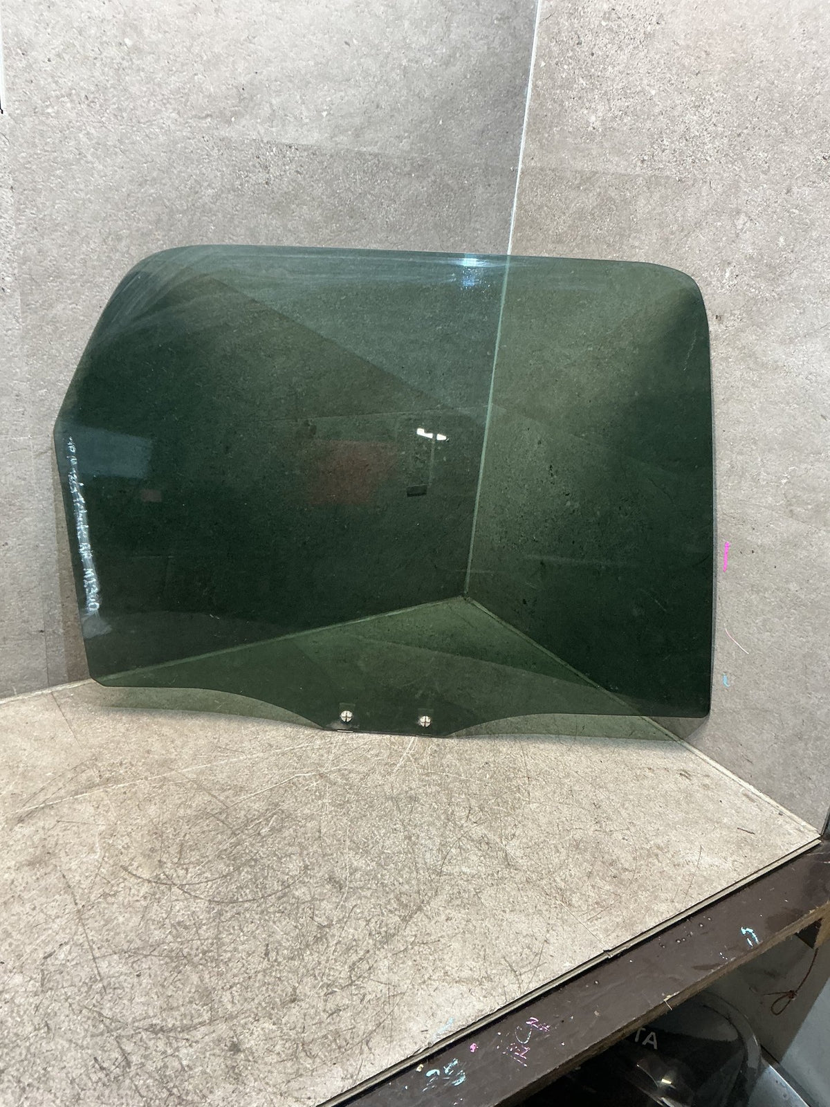 2006 Mazda Tribute- Right Rear Door Glass- (TAG17540)