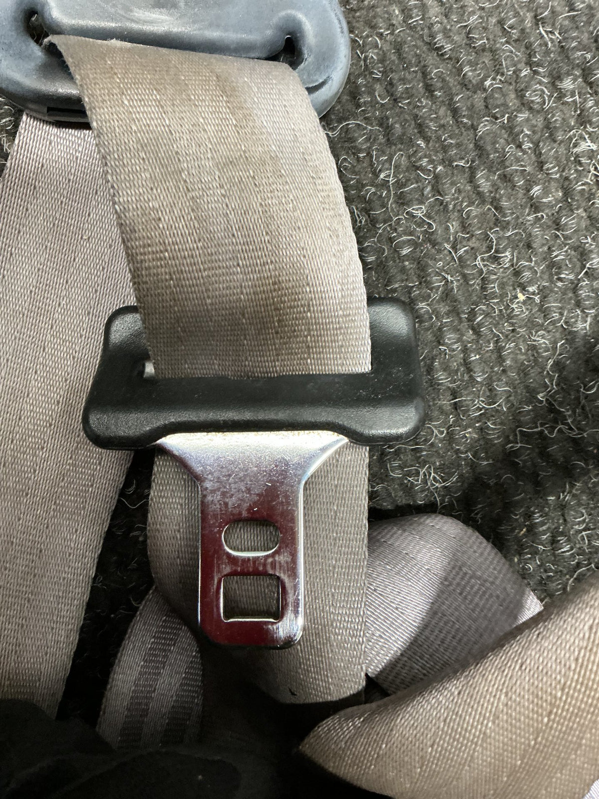 2001 Ford Escape 8W067- Right Front Seat Belt- (TAG10806)