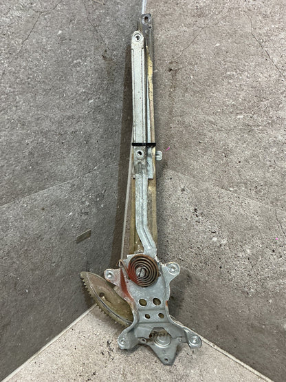 1994 Toyota Hilux KZN130 - Left Front Window Regulator/Motor - (TAG18045)