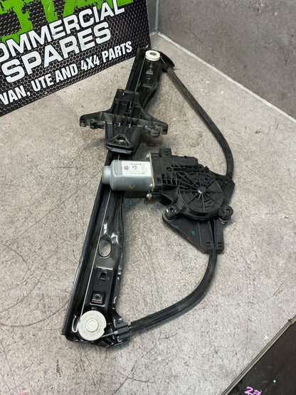 2013 Volkswagen Amarok- Left Front Window Regulator/Motor- (TAG15456)