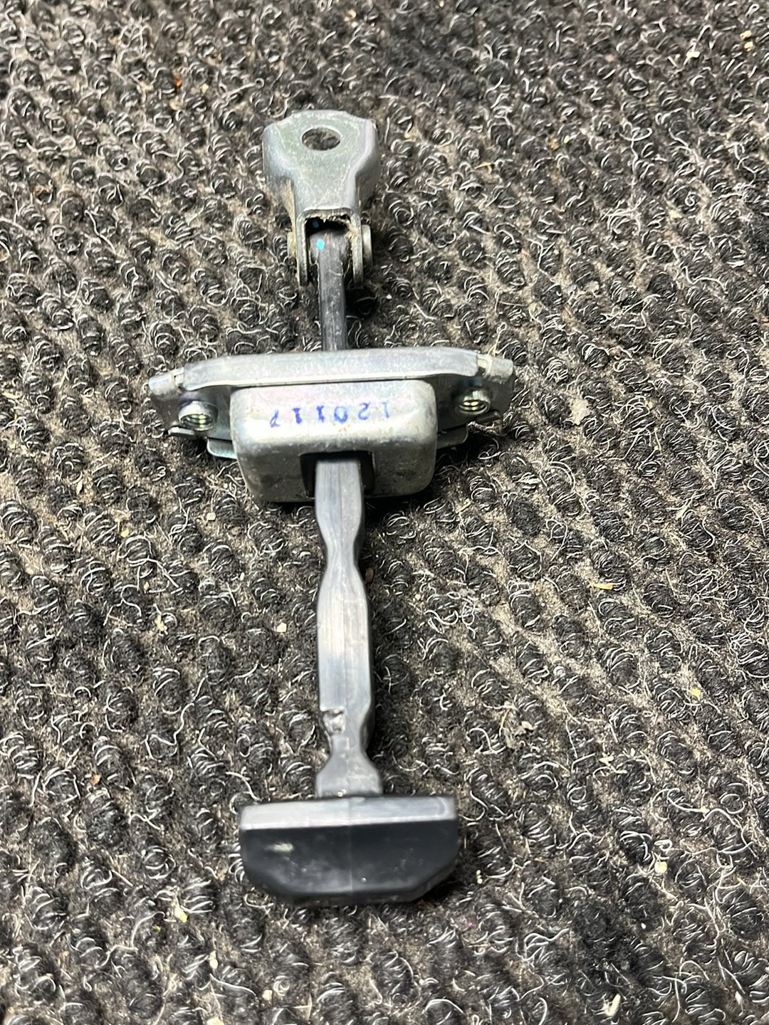 2015-2018 Mitsubishi Triton KK- Right Rear Check Strap- (TAG7612)