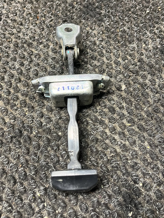 2015-2018 Mitsubishi Triton KK- Right Rear Check Strap- (TAG7612)