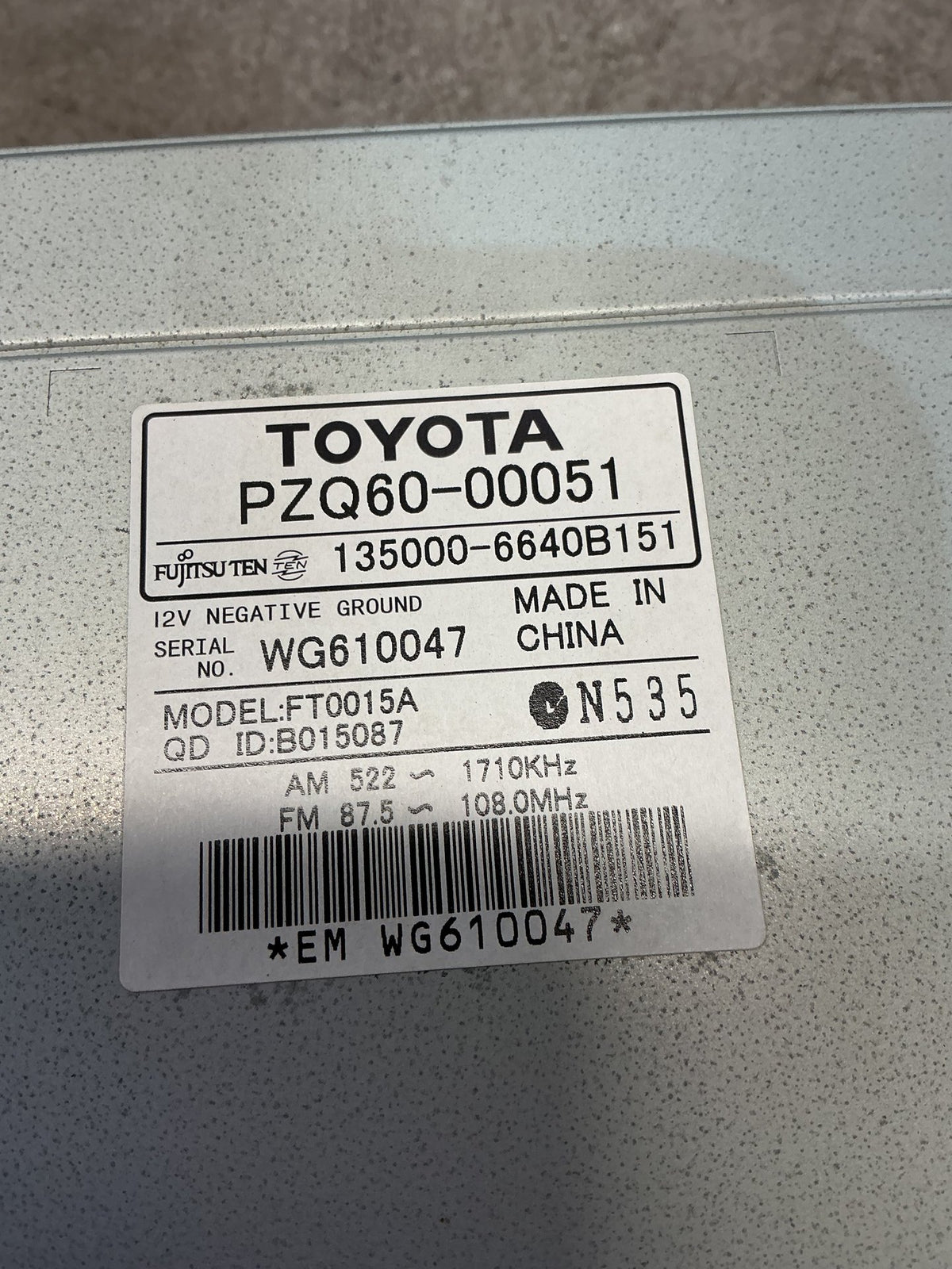 2011 Toyota Highlander U40- Stereo Head Unit- (TAG13271) PN: FT0015A