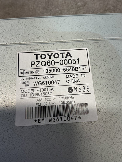 2011 Toyota Highlander U40- Stereo Head Unit- (TAG13271) PN: FT0015A