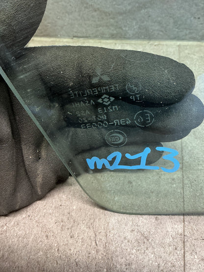 2000-2003 Mitsubishi Pajero V75 - Right Front Door Glass - (TAG18968)