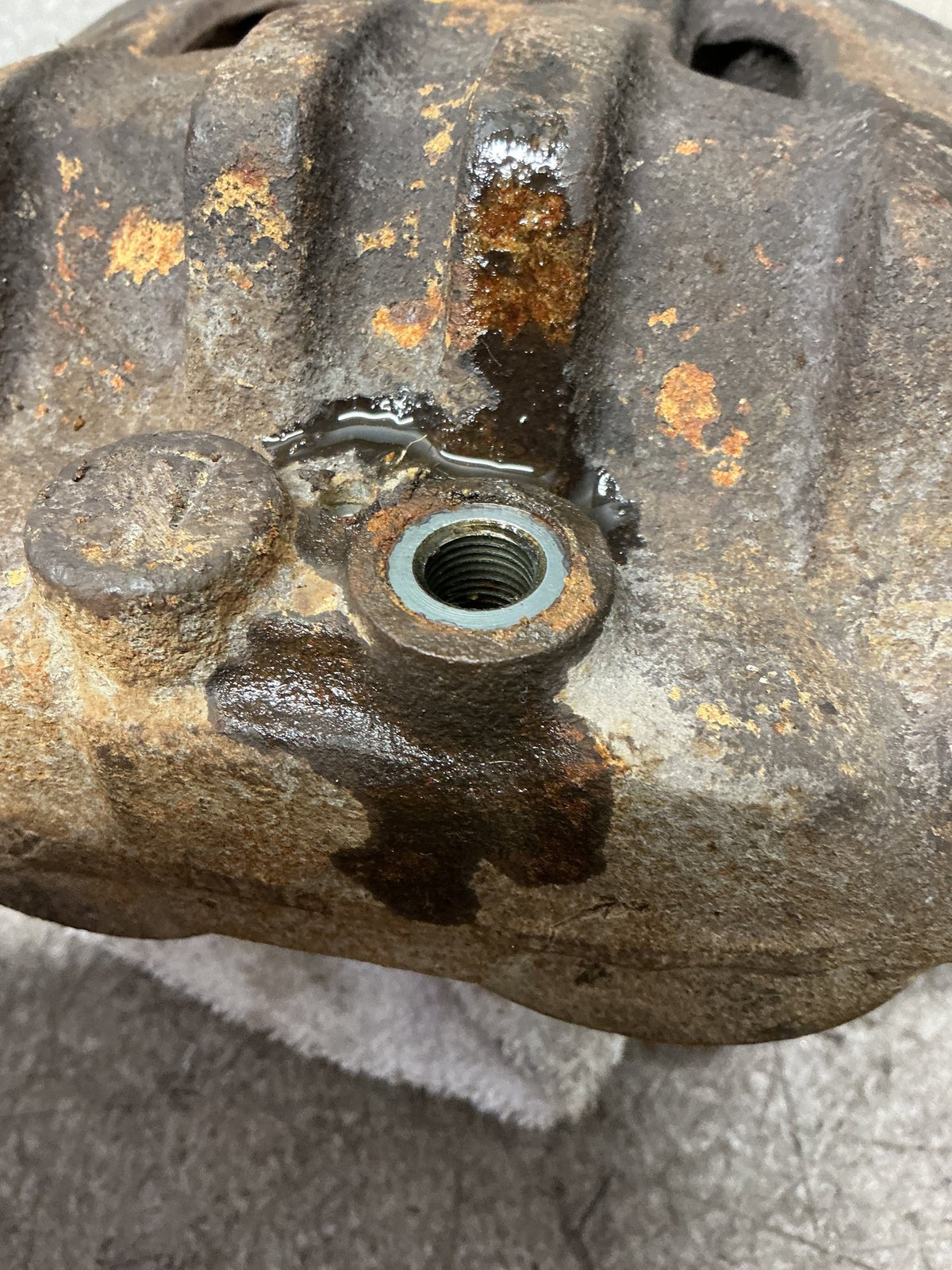 2010 Ford Ranger- Left Front Caliper- (TAG17415)