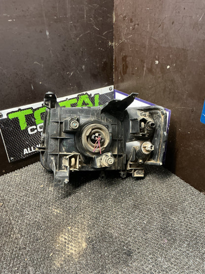 2006 Ford Ranger- Right Headlight- (TAG9592)