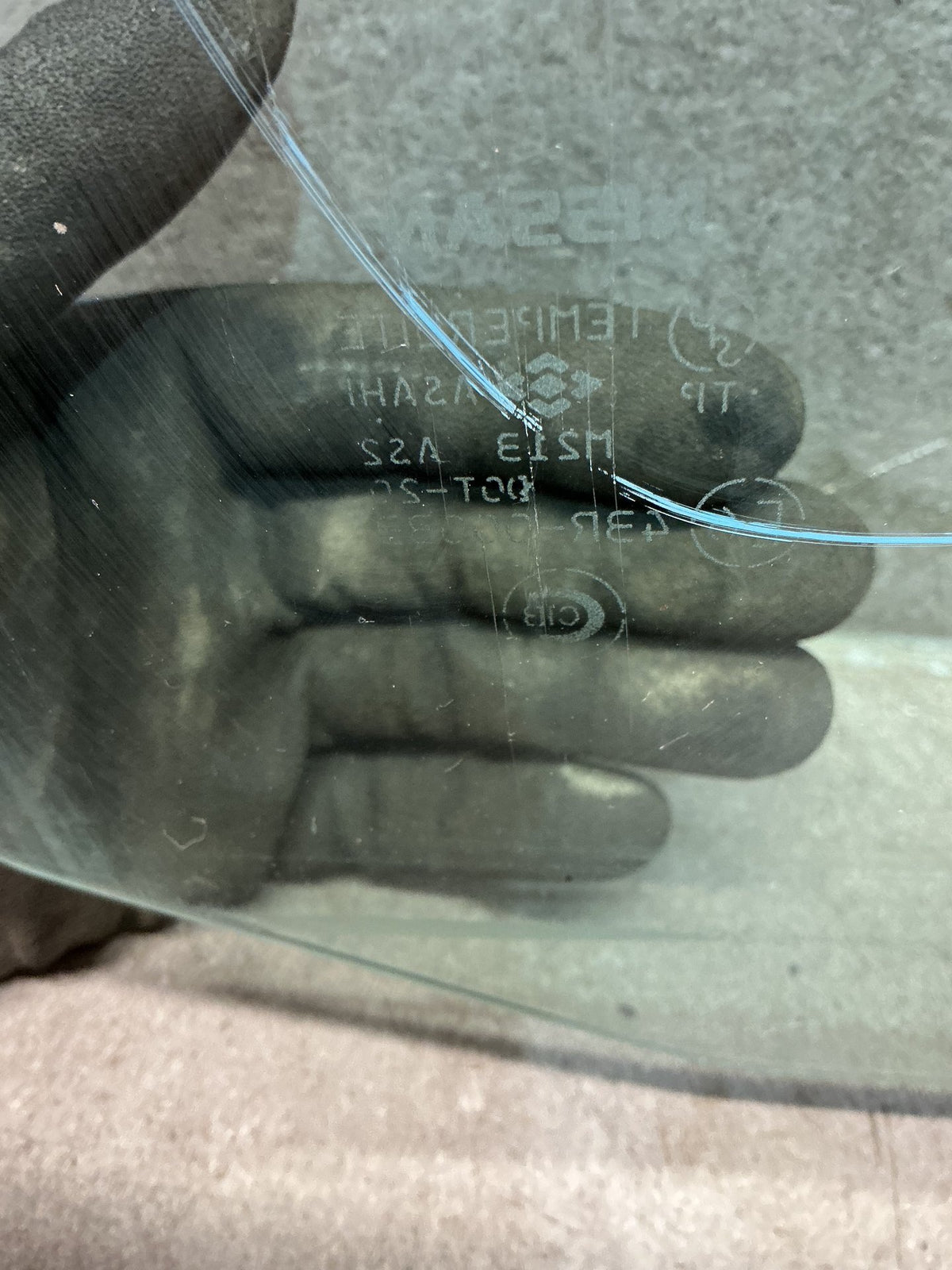 2004 Nissan Navara D22 - Right Rear Door Glass - (TAG17630)